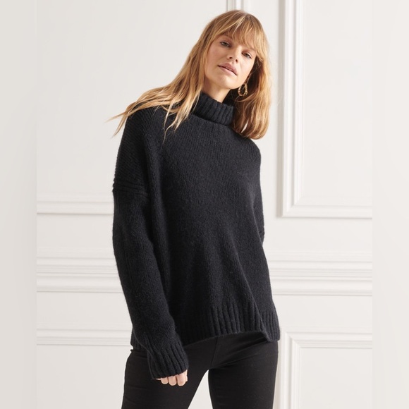 ✨SUPERDRY✨Studios Chunky Roll Neck Jumper